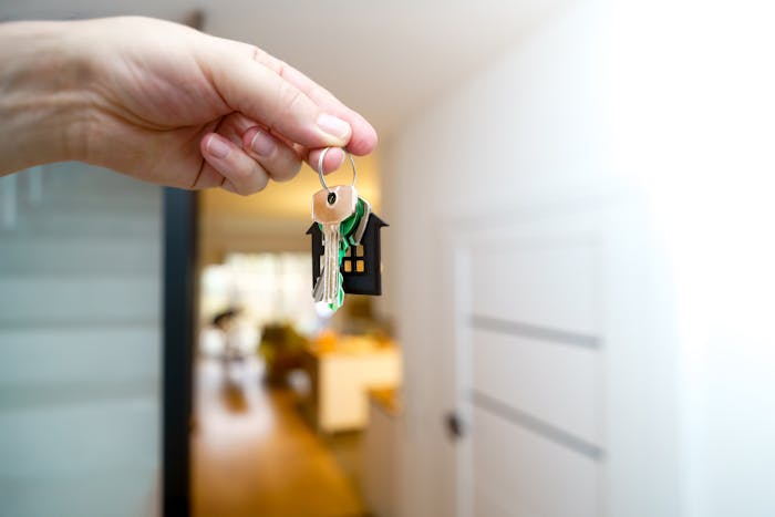 Key Questions to Ask a Previous Landlord During Screening