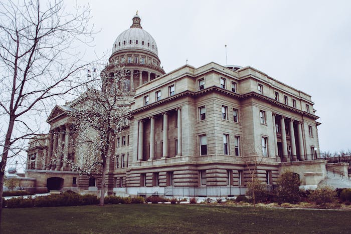 Idaho Eviction Laws & Process