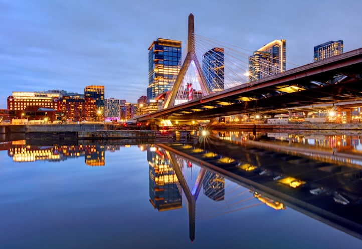 Rent Control Massachusetts: Landlord/Tenant Guide 2024