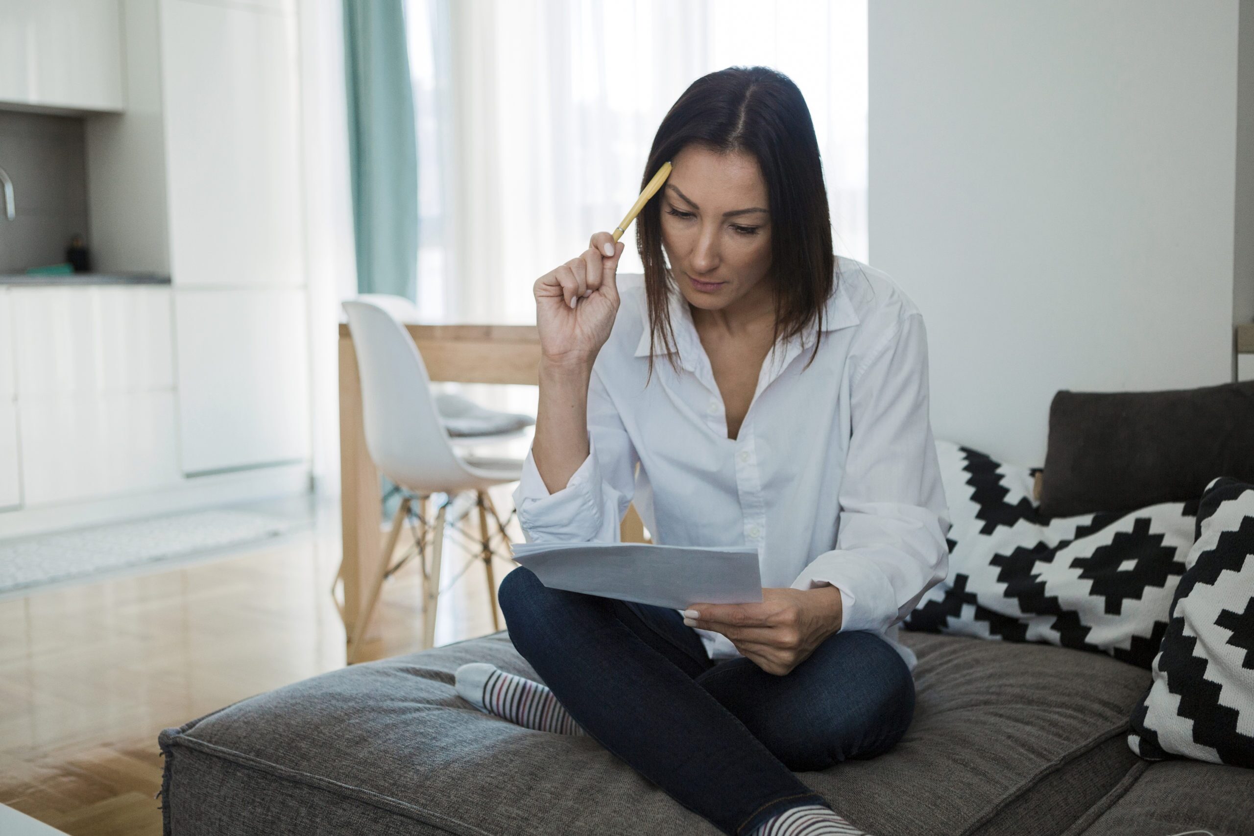 What is a Lease Option? (Definition, Components, Pros & Cons)