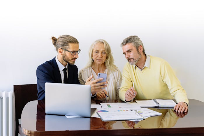 How Much Do Property Managers Charge? A 2025 Guide