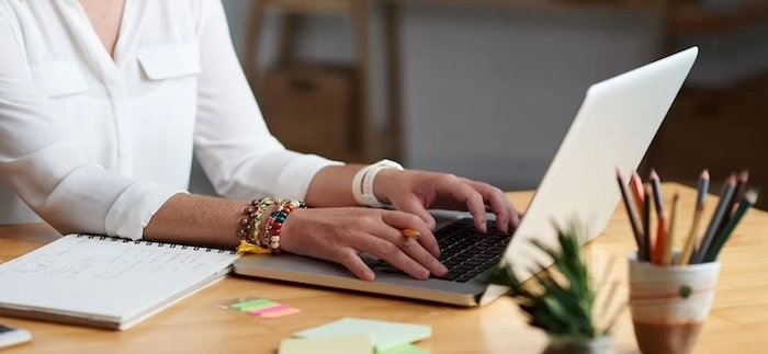 Apartment Applications: How Landlords Send Free Digital Forms