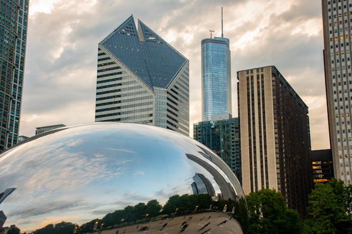 Illinois Eviction Laws & Process
